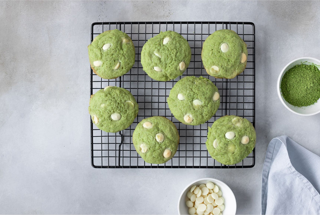 Matcha Muffins mit weißer Schokolade